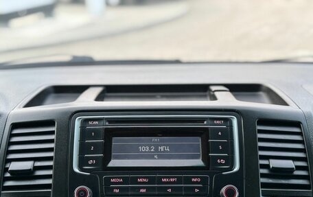 Volkswagen Transporter T5 рестайлинг, 2012 год, 900 000 рублей, 19 фотография