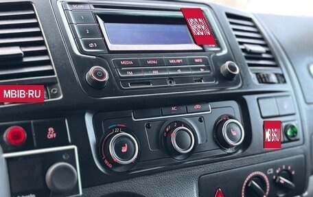 Volkswagen Transporter T5 рестайлинг, 2012 год, 900 000 рублей, 20 фотография