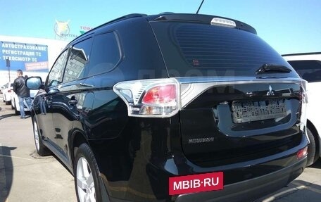 Mitsubishi Outlander III рестайлинг 3, 2012 год, 1 590 000 рублей, 5 фотография