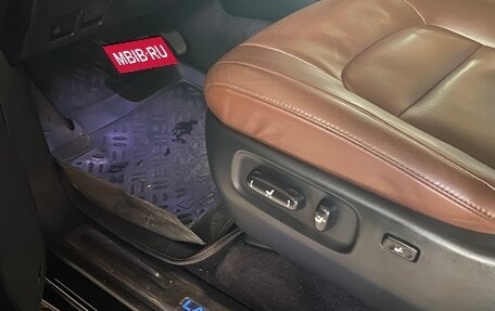 Toyota Land Cruiser 200, 2017 год, 5 500 000 рублей, 5 фотография