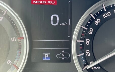 Toyota Land Cruiser 200, 2017 год, 5 500 000 рублей, 10 фотография