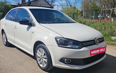 Volkswagen Polo VI (EU Market), 2013 год, 720 000 рублей, 4 фотография