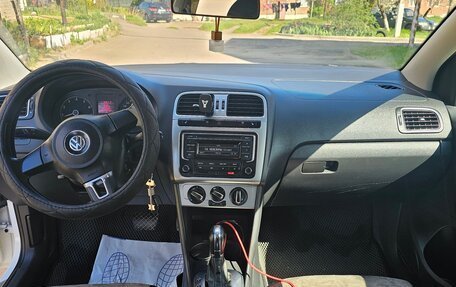 Volkswagen Polo VI (EU Market), 2013 год, 720 000 рублей, 25 фотография