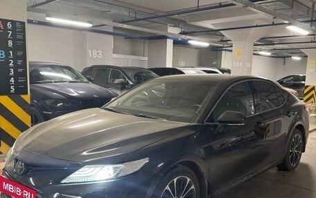 Toyota Camry, 2021 год, 2 550 000 рублей, 3 фотография