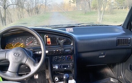 Hyundai Lantra I, 1993 год, 215 000 рублей, 7 фотография