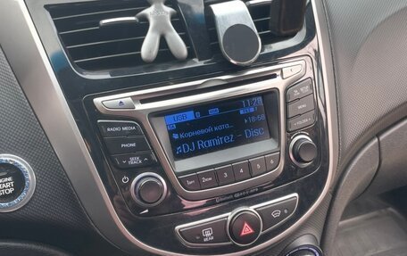 Hyundai Solaris II рестайлинг, 2014 год, 1 050 000 рублей, 8 фотография