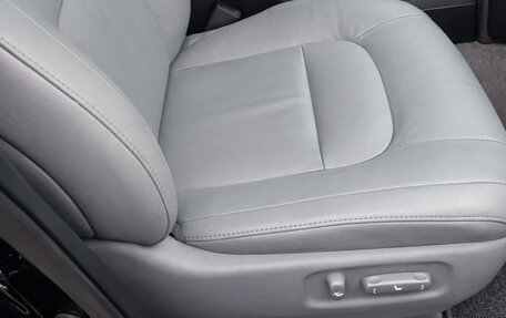 Toyota Land Cruiser 200, 2008 год, 2 200 000 рублей, 17 фотография