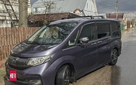 Honda Stepwgn IV, 2016 год, 1 820 000 рублей, 8 фотография