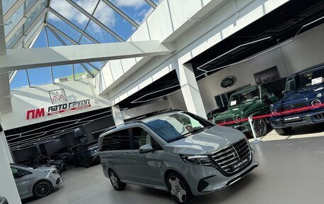 Mercedes-Benz V-Класс, 2026 год, 14 890 000 рублей, 39 фотография