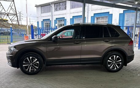 Volkswagen Tiguan II, 2019 год, 2 799 000 рублей, 2 фотография