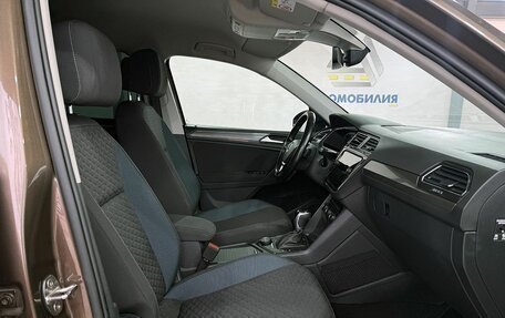 Volkswagen Tiguan II, 2019 год, 2 799 000 рублей, 11 фотография