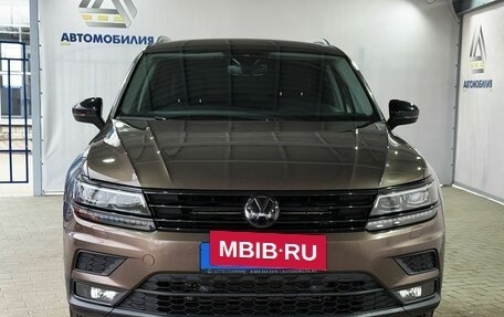 Volkswagen Tiguan II, 2019 год, 2 799 000 рублей, 8 фотография