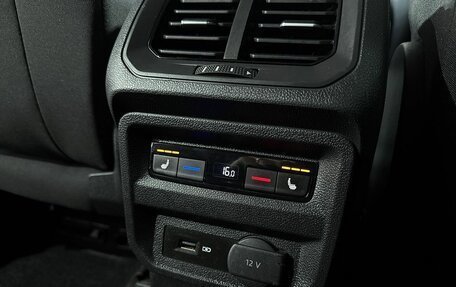 Volkswagen Tiguan II, 2019 год, 2 799 000 рублей, 22 фотография