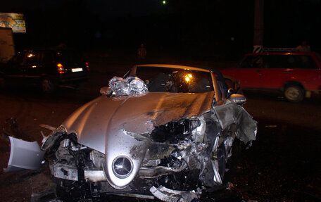 Mercedes-Benz SL-Класс AMG, 2003 год, 750 000 рублей, 10 фотография