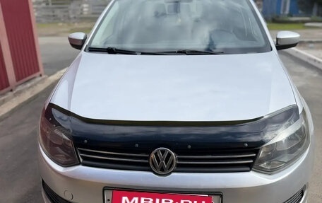 Volkswagen Polo VI (EU Market), 2014 год, 870 000 рублей, 1 фотография
