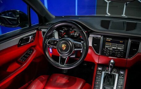 Porsche Macan I рестайлинг, 2014 год, 2 400 000 рублей, 24 фотография