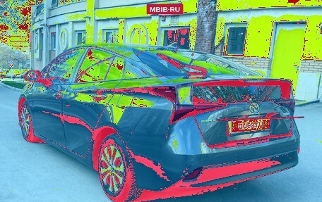 Toyota Prius IV XW50, 2019 год, 2 250 000 рублей, 4 фотография