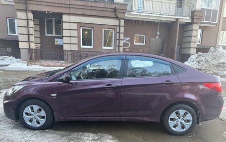 Hyundai Solaris II рестайлинг, 2012 год, 730 000 рублей, 9 фотография