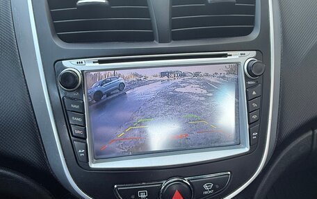 Hyundai Solaris II рестайлинг, 2012 год, 730 000 рублей, 18 фотография