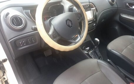 Renault Kaptur I рестайлинг, 2018 год, 1 750 000 рублей, 6 фотография