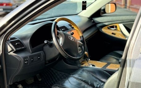 Toyota Camry, 2007 год, 900 000 рублей, 3 фотография