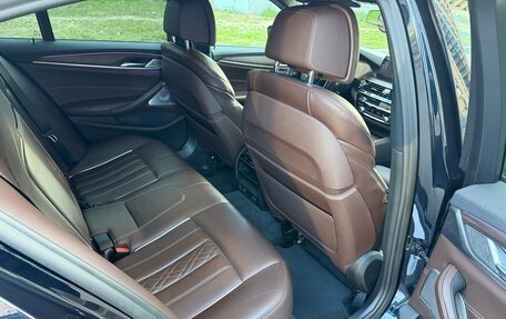 BMW 5 серия, 2019 год, 4 950 000 рублей, 14 фотография