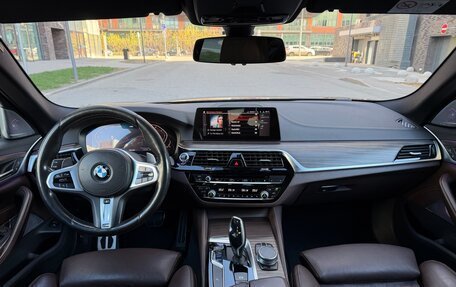 BMW 5 серия, 2019 год, 4 950 000 рублей, 16 фотография