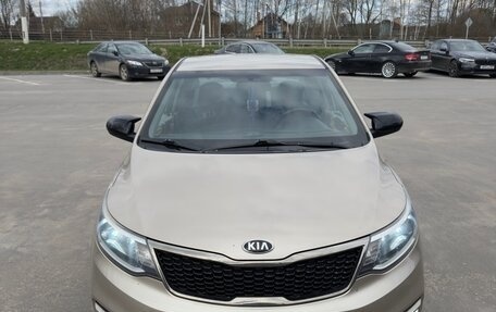 KIA Rio III рестайлинг, 2015 год, 1 100 000 рублей, 2 фотография