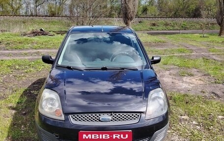 Ford Fiesta, 2007 год, 450 000 рублей, 2 фотография
