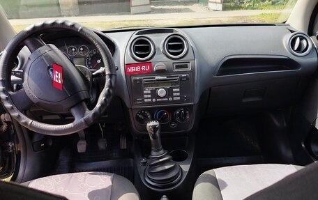 Ford Fiesta, 2007 год, 450 000 рублей, 13 фотография