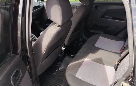 Ford Fiesta, 2007 год, 450 000 рублей, 14 фотография