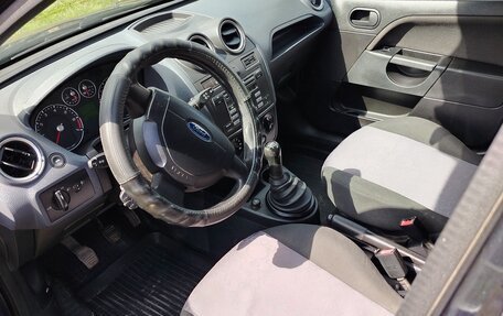 Ford Fiesta, 2007 год, 450 000 рублей, 15 фотография