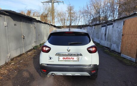 Renault Kaptur I рестайлинг, 2017 год, 1 200 000 рублей, 5 фотография