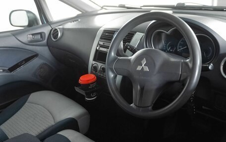 Mitsubishi Colt VI рестайлинг, 2003 год, 340 000 рублей, 4 фотография