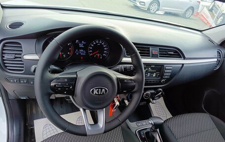 KIA Rio IV, 2019 год, 1 659 995 рублей, 15 фотография