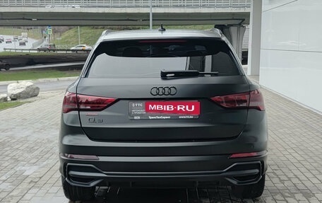 Audi Q3, 2019 год, 2 500 000 рублей, 10 фотография