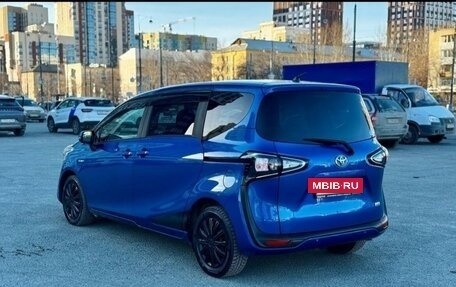 Toyota Sienta II, 2019 год, 1 350 000 рублей, 4 фотография