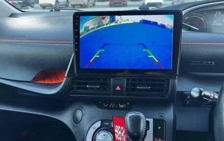 Toyota Sienta II, 2019 год, 1 350 000 рублей, 18 фотография