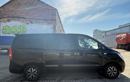 Hyundai Grand Starex Grand Starex I рестайлинг 2, 2010 год, 830 000 рублей, 8 фотография