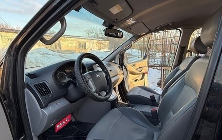 Hyundai Grand Starex Grand Starex I рестайлинг 2, 2010 год, 830 000 рублей, 10 фотография