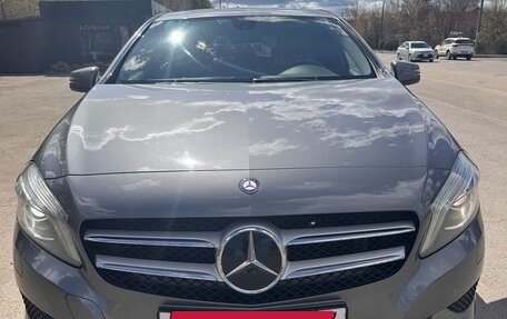 Mercedes-Benz A-Класс, 2014 год, 1 450 000 рублей, 2 фотография