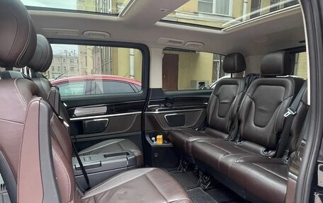 Mercedes-Benz V-Класс, 2016 год, 3 569 000 рублей, 5 фотография