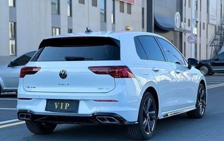 Volkswagen Golf VIII, 2024 год, 1 790 000 рублей, 6 фотография