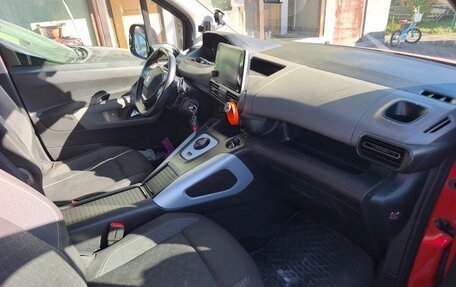 Peugeot Rifter I, 2019 год, 1 900 000 рублей, 12 фотография