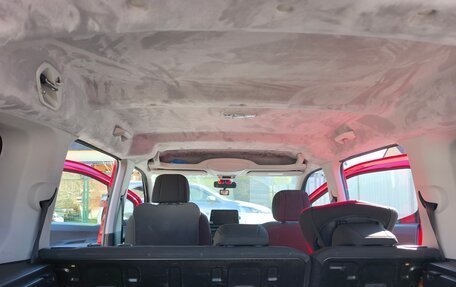 Peugeot Rifter I, 2019 год, 1 900 000 рублей, 27 фотография
