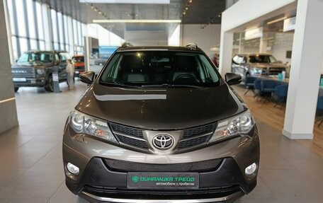 Toyota RAV4, 2013 год, 1 900 000 рублей, 2 фотография