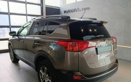 Toyota RAV4, 2013 год, 1 900 000 рублей, 4 фотография