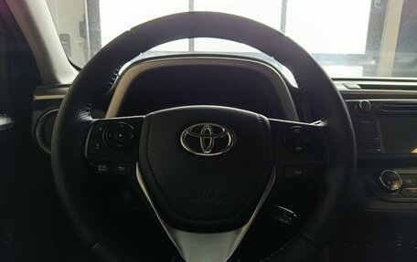 Toyota RAV4, 2013 год, 1 900 000 рублей, 11 фотография