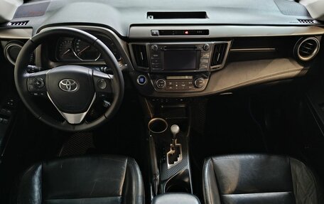 Toyota RAV4, 2013 год, 1 900 000 рублей, 10 фотография