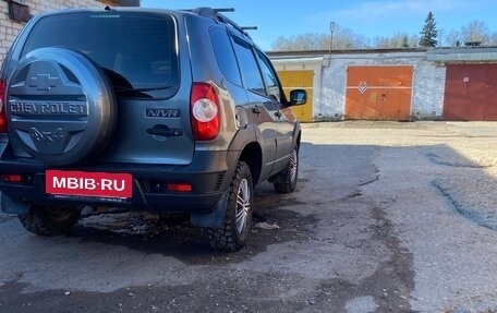 Chevrolet Niva I рестайлинг, 2018 год, 685 000 рублей, 6 фотография